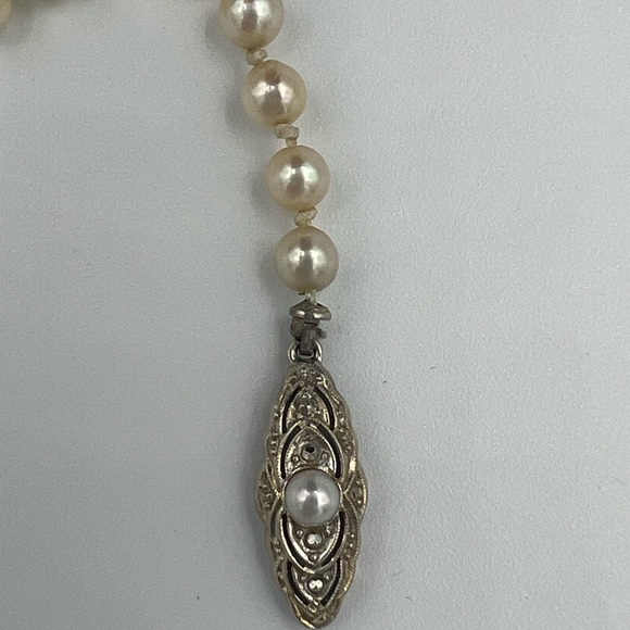 Cultured Pearl Necklace with Gold Clasp - Picture 5 of 11